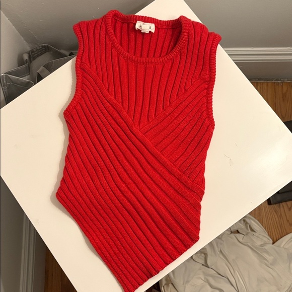 Vici Tops - VICI SLEEVELESS ASYMMETRIC SWEATER TOP